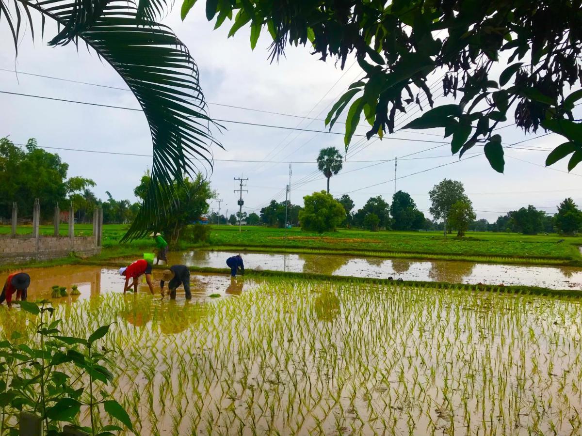 Nak Hotels Muang Khong Luaran gambar